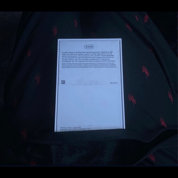 Iphone11 - Picture 2 of 2